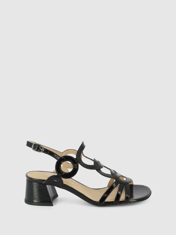 Sandálias com Fivela em Preto